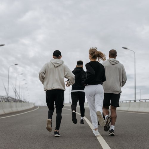 Trening na powietrzu zimą – w co się ubrać?